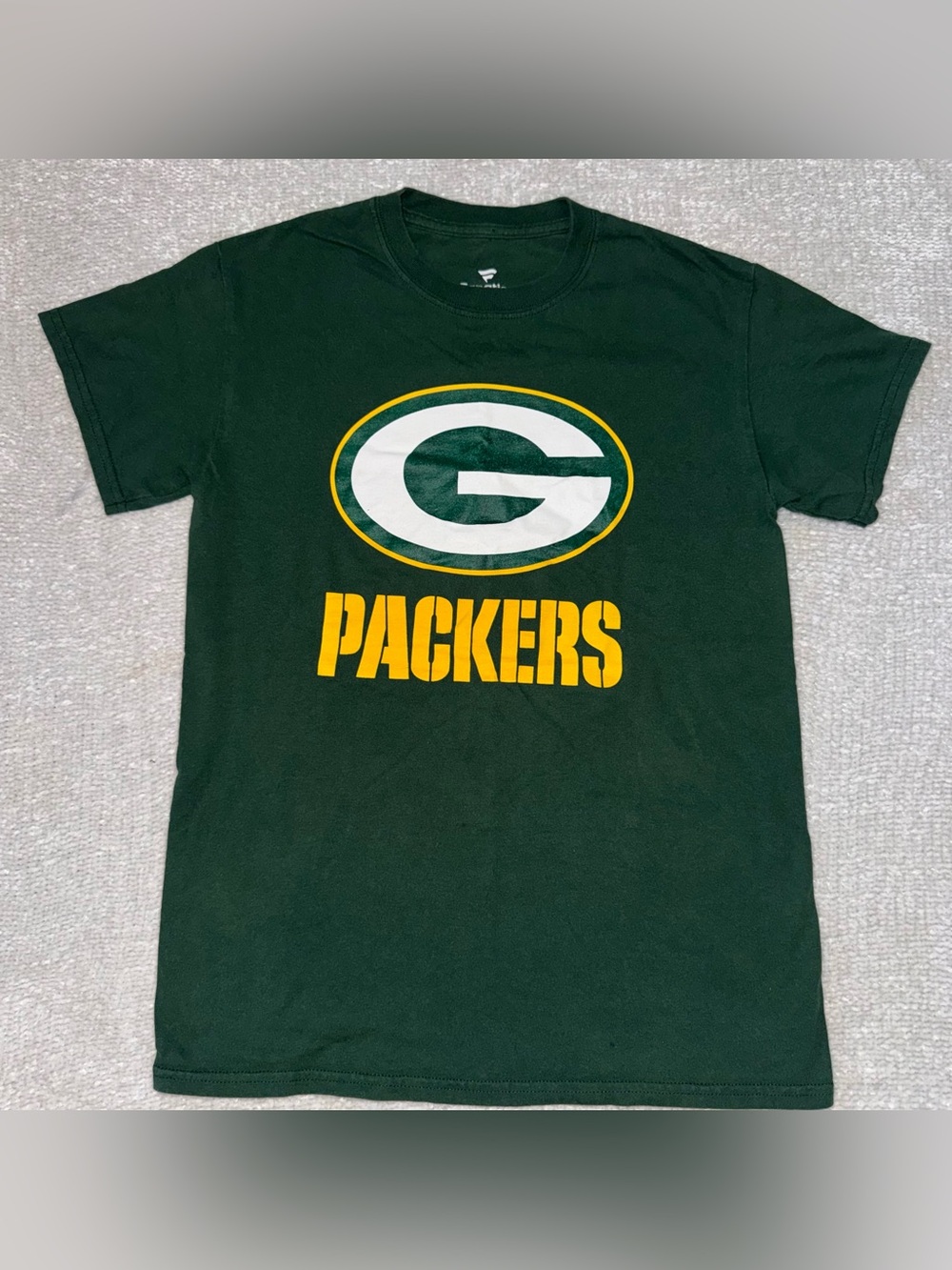 Green Bay Packers Fanatics T Shirt Men Size Small
(Unisex)
